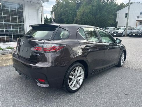 Used 2015 Lexus CT 200h w/ Seat Comfort Package image 5