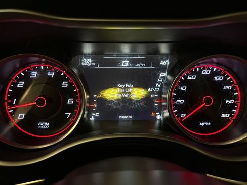 Used 2017 Dodge Charger R/T w/ Plus Group RWD image 10