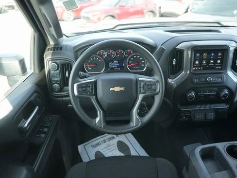 Used 2023 Chevrolet Silverado 2500 Custom w/ Custom Value Package image 21