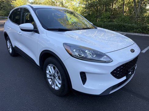 Used 2020 Ford Escape SE AWD/4WD image 23
