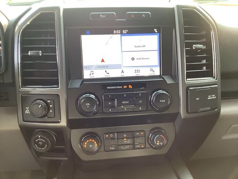 Used 2019 Ford F150 XLT w/ Equipment Group 302A Luxury AWD/4WD image 11