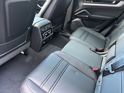 New 2026 Porsche Cayenne E-Hybrid image 14