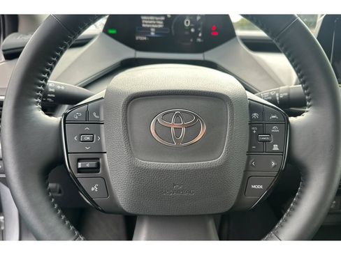 Used 2023 Toyota Prius XLE AWD/4WD image 25