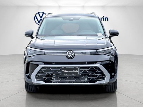 New 2026 Volkswagen Taos SEL image 8