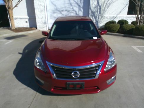 Used 2013 Nissan Altima 2.5 S image 3