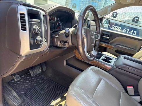 Used 2014 GMC Sierra 1500 SLT w/ SLT Preferred Package AWD/4WD image 17