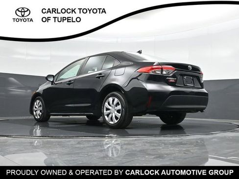 Used 2024 Toyota Corolla LE image 18