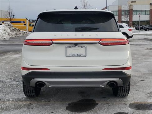 Certified 2022 Lincoln Corsair AWD w/ Equipment Group 101A image 6