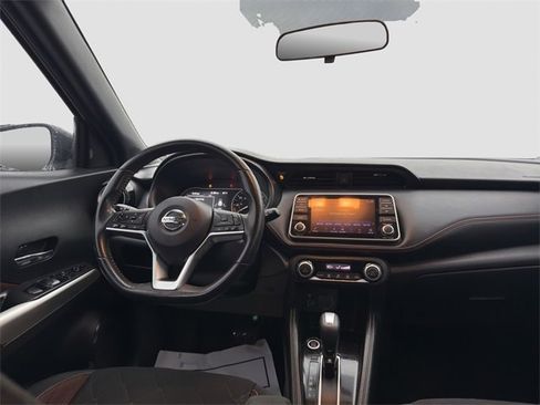 Used 2018 Nissan Kicks SR w/ Exterior Package image 14