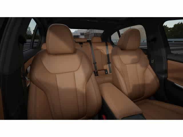 Used 2026 BMW 330i Sedan w/ Convenience Package RWD image 11