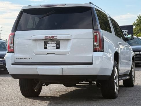 Used 2020 GMC Yukon XL SLE w/ SLE Value Package RWD image 5