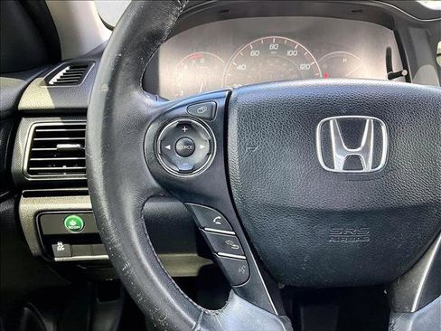 Used 2015 Honda Accord Sport image 18