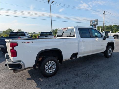 Used 2020 Chevrolet Silverado 2500 LT w/ All Star Edition AWD/4WD image 8