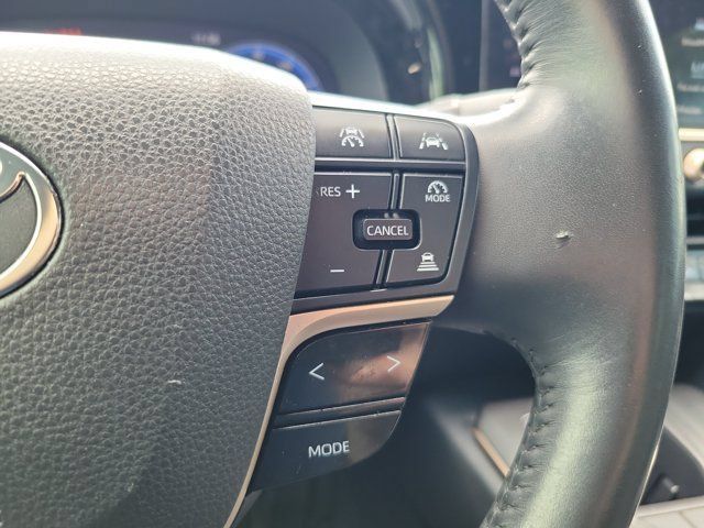 Used 2023 Toyota Crown AWD/4WD image 24