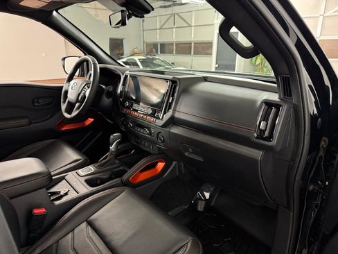 Used 2026 Nissan Frontier PRO-4X w/ Pro Premium Package image 34