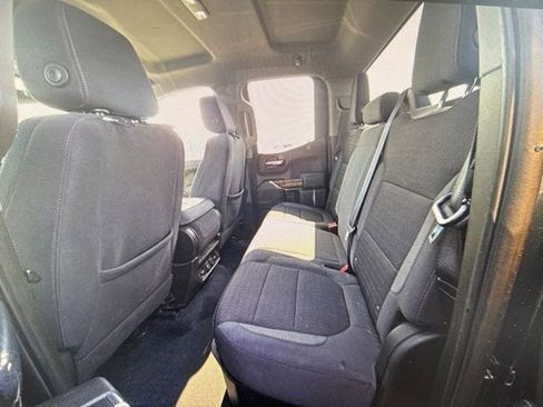 Used 2022 GMC Sierra 1500 Elevation AWD/4WD image 8