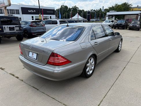 Used 2006 Mercedes-Benz S 430 4MATIC image 3