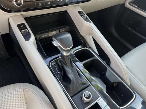 Used 2021 Kia Telluride S image 32