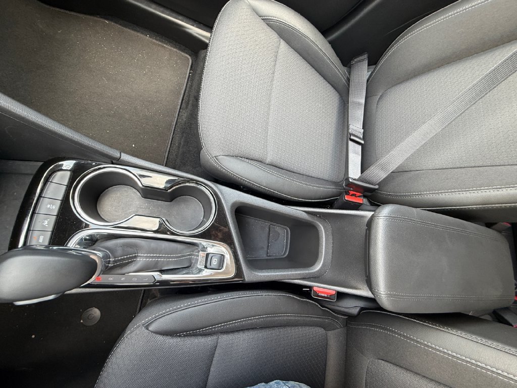 Used 2026 Buick Encore GX Preferred AWD/4WD image 32