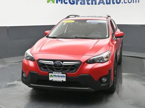 Used 2021 Subaru Crosstrek 2.0i Premium w/ Moonroof Package AWD/4WD image 6