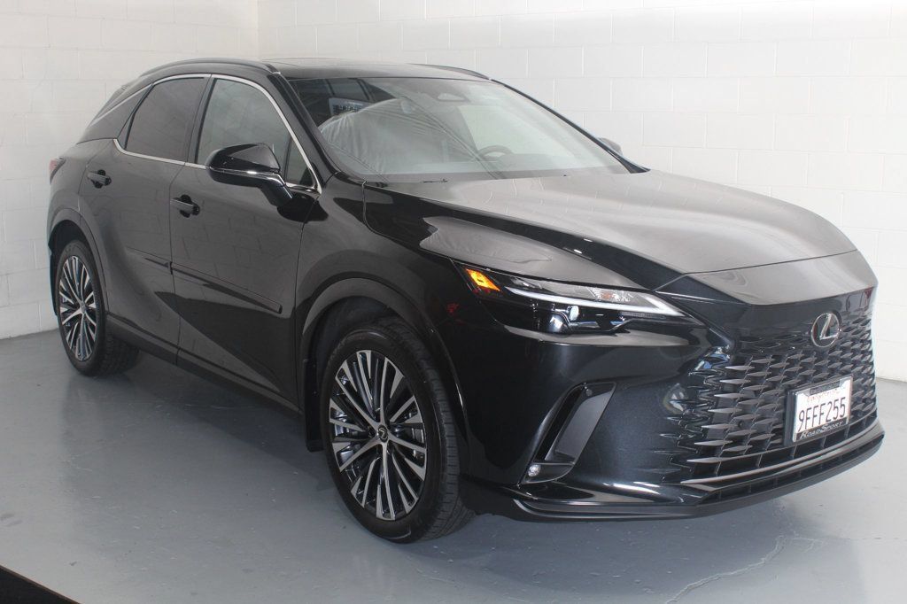 Used 2023 Lexus RX 350 Premium Plus w/ Accessory Package (Z1) FWD image 1