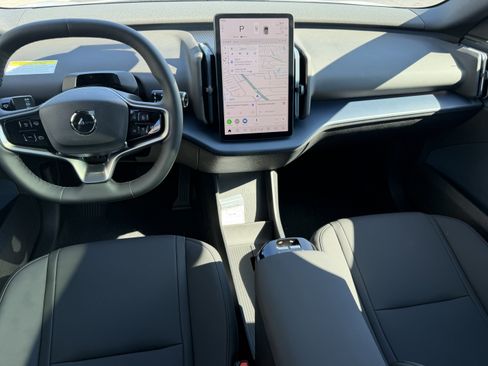 New 2026 Volvo EX30 Plus image 11