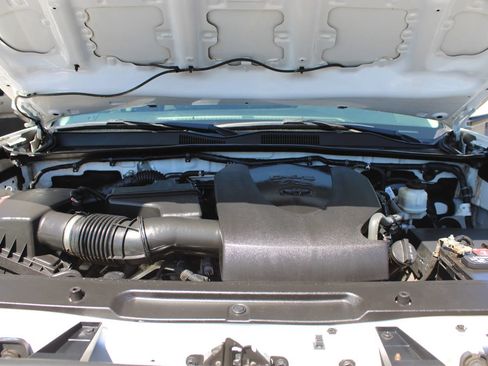 Used 2020 Toyota Tacoma SR AWD/4WD image 31