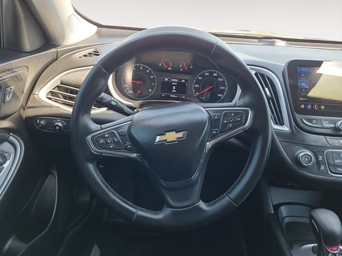 Used 2023 Chevrolet Malibu RS w/ LPO, Floor Liner Package FWD image 12