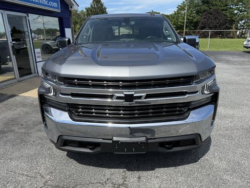 Used 2021 Chevrolet Silverado 1500 LT w/ Convenience Package II AWD/4WD image 4