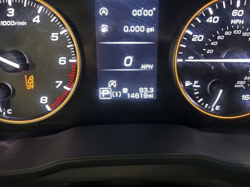 Used 2024 Subaru Crosstrek 2.5i Wilderness w/ Crosstrek Mirror Package AWD/4WD image 17