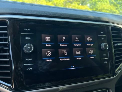 Used 2022 Volkswagen Atlas SEL Premium AWD/4WD image 39