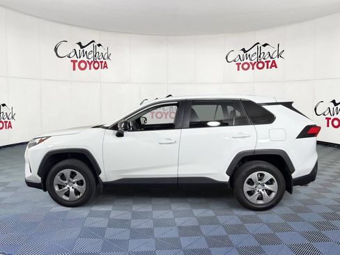 Used 2024 Toyota RAV4 LE FWD image 4