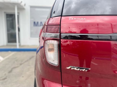 Used 2014 Ford Explorer Sport w/ Equipment Group 401A AWD/4WD image 35
