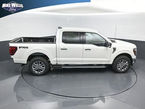 New 2025 Ford F150 Lariat w/ Equipment Group 501A Mid image 16