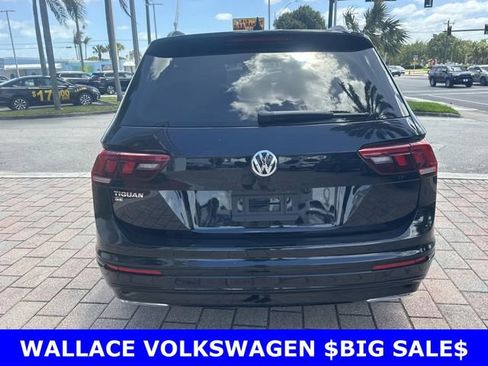 Certified 2021 Volkswagen Tiguan SE R-Line FWD image 8
