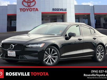 Used 2022 Volvo S60 B5 Momentum