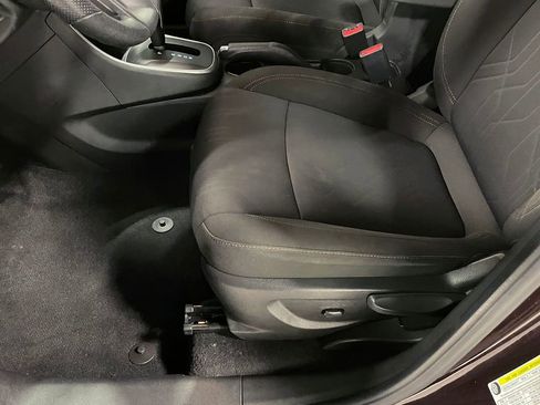 Used 2020 Chevrolet Trax LT image 20