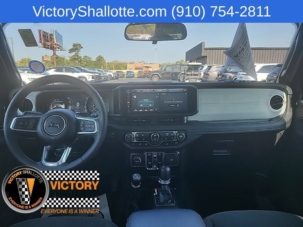 Certified 2025 Jeep Wrangler Unlimited Sahara AWD/4WD image 4