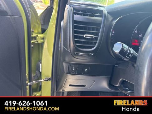 Used 2014 Kia Soul FWD image 14