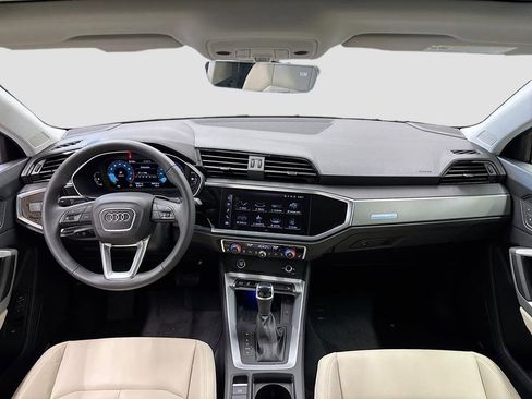 Certified 2025 Audi Q3 2.0T Premium Plus image 9