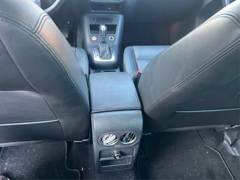 Used 2013 Volkswagen Tiguan SEL FWD image 21