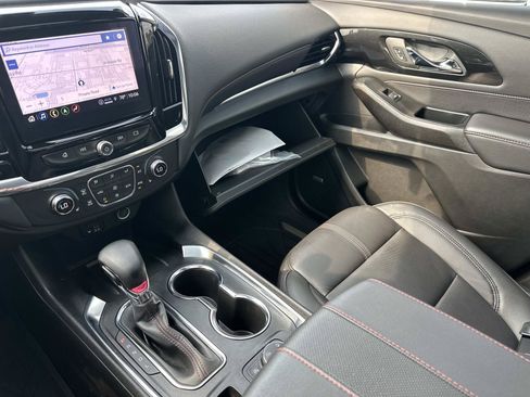 Certified 2023 Chevrolet Traverse RS w/ LPO, Floor Liner Package AWD/4WD image 35