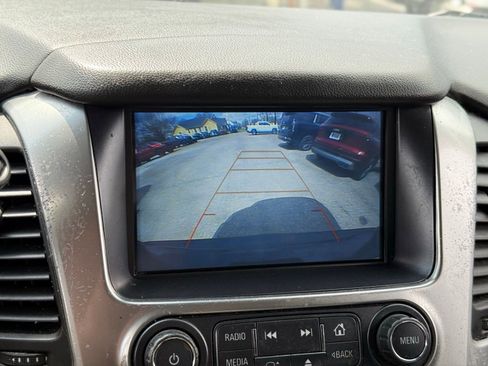 Used 2018 Chevrolet Tahoe LT image 16