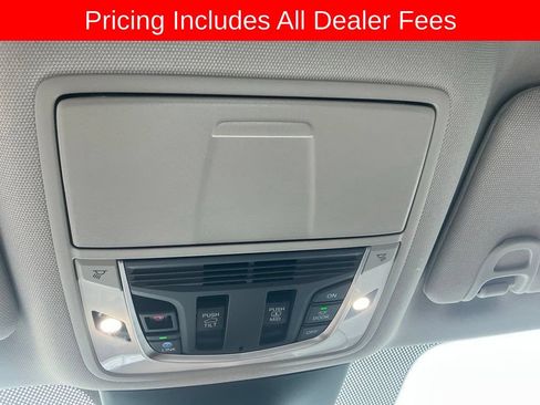 Used 2024 Acura MDX SH-AWD w/ Technology Package image 19