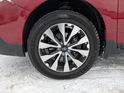 Used 2017 Subaru Outback 2.5i Limited image 15