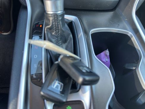 Used 2020 Honda Accord EX image 12