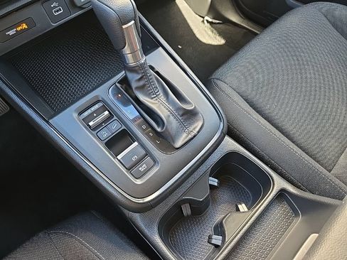 Used 2024 Honda CR-V LX image 44