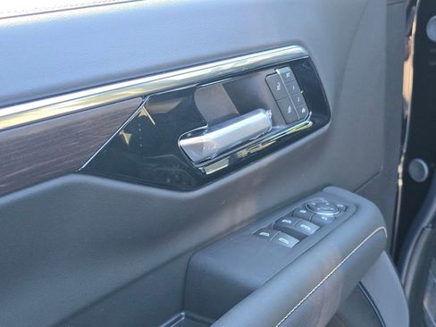 New 2026 Chevrolet Tahoe Premier w/ Sun And Tow Package AWD/4WD image 11