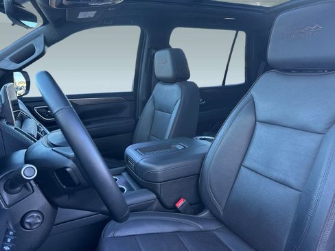 Used 2023 Chevrolet Tahoe High Country image 21