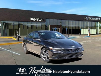 New 2025 Hyundai Elantra SEL